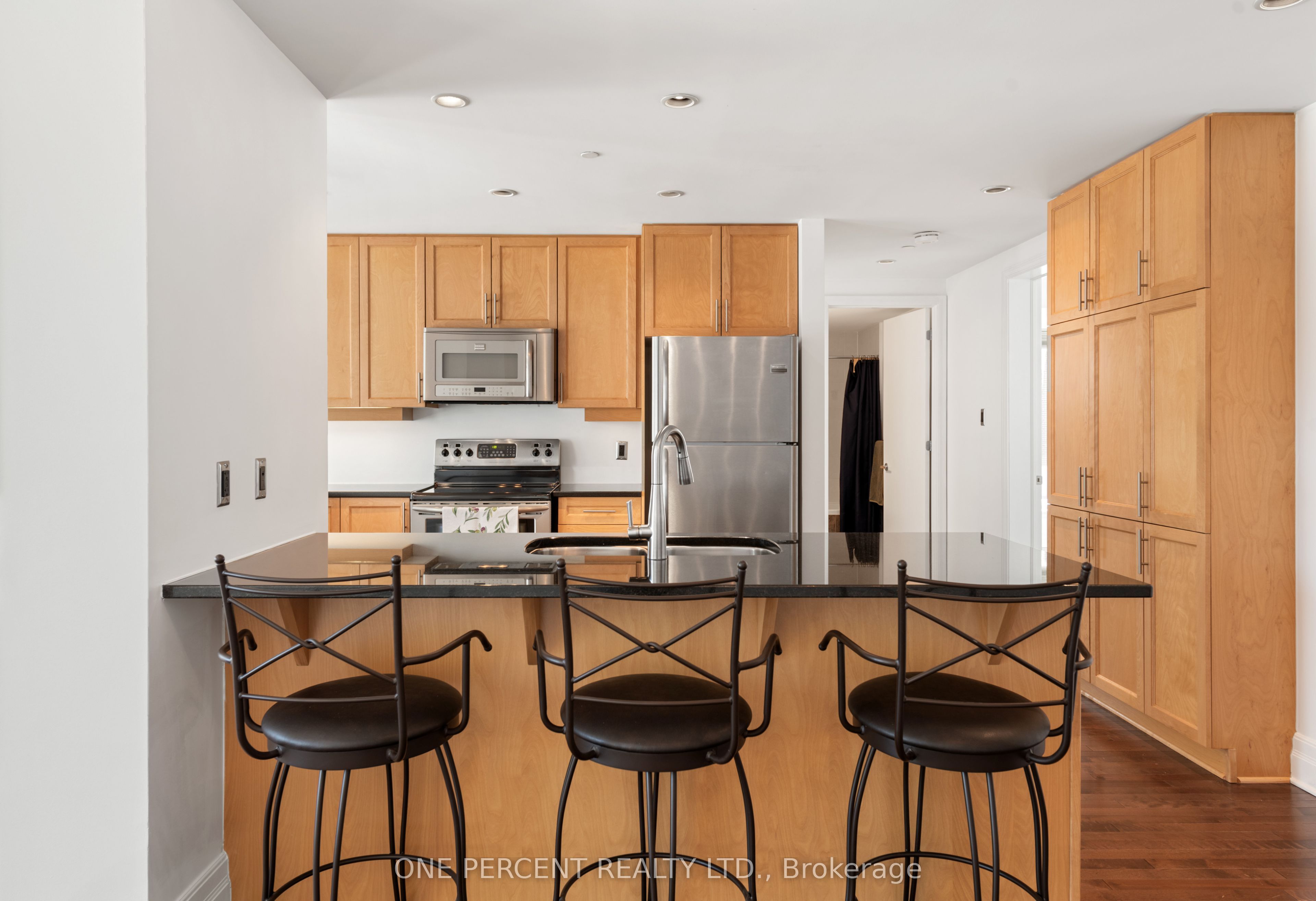 Photo 28 of Unit 203, 235 Patterson Avenue, Ottawa, Glebe — HOMEH