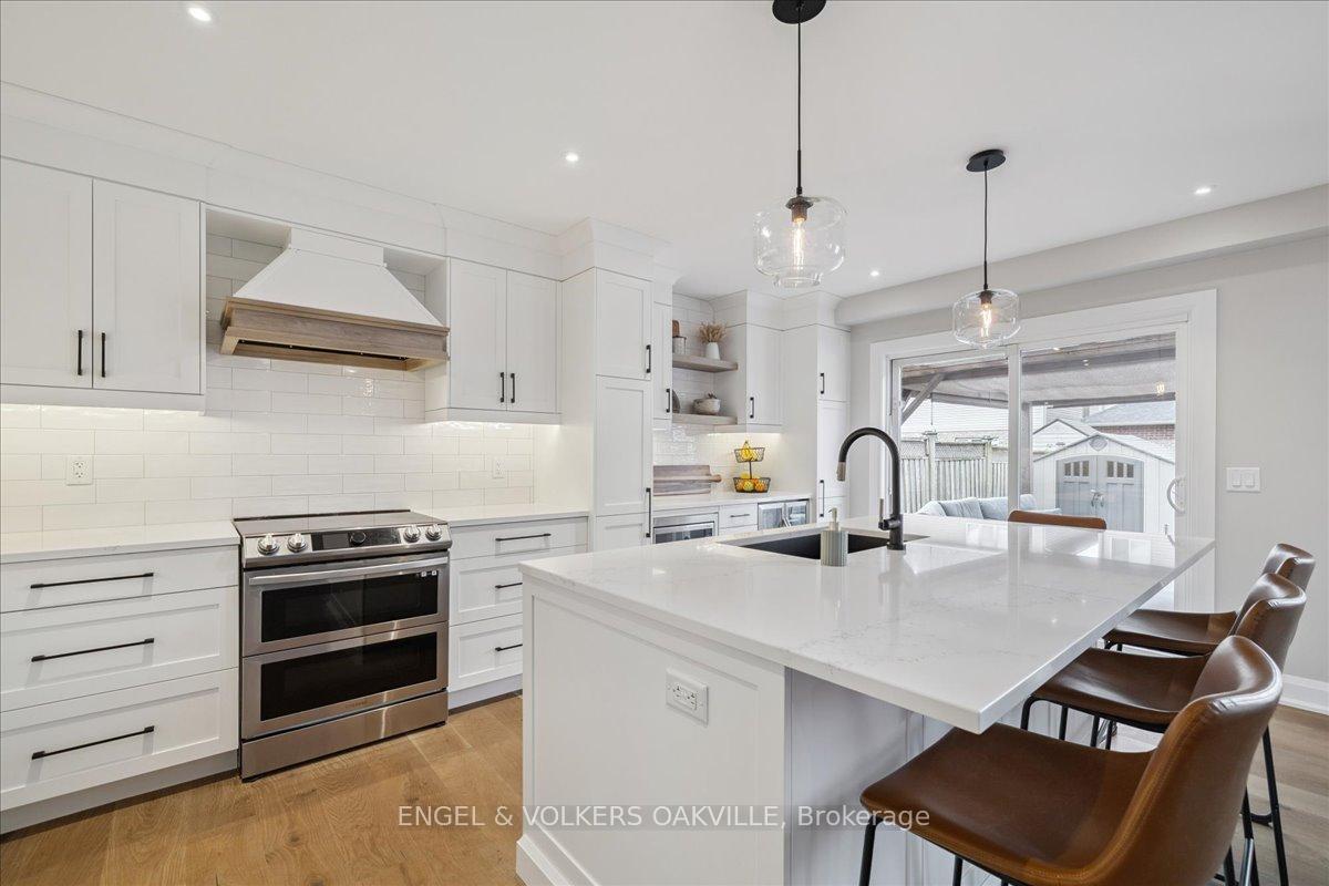 Photo 7 of 112 Fletcher Road, Hamilton, Rural Glanbrook — HOMEH