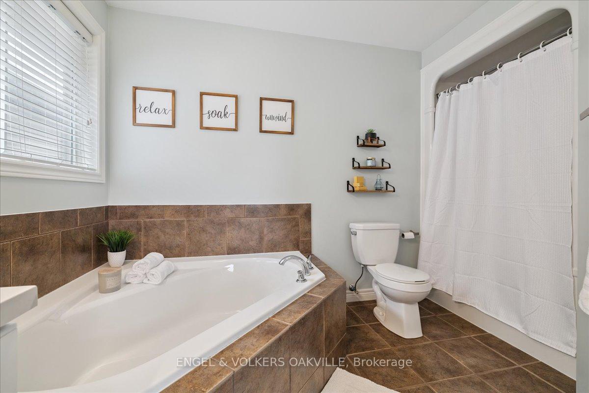 Photo 27 of 112 Fletcher Road, Hamilton, Rural Glanbrook — HOMEH