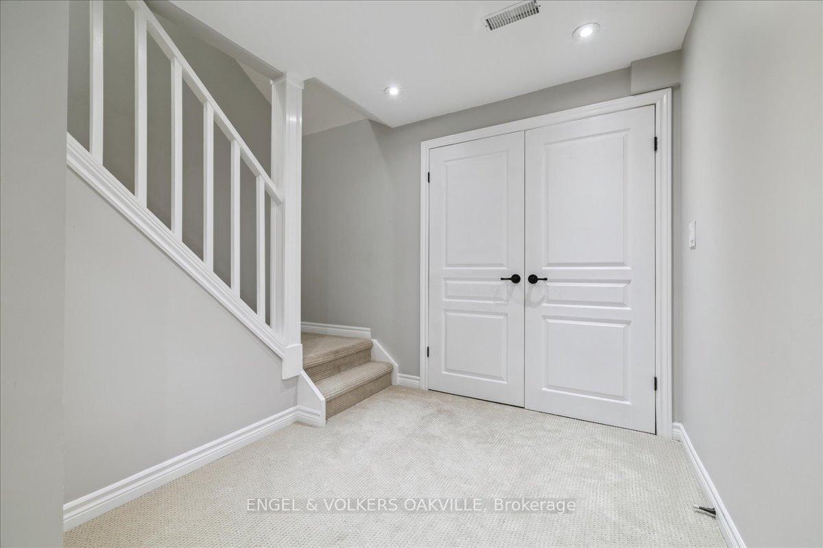 Photo 31 of 112 Fletcher Road, Hamilton, Rural Glanbrook — HOMEH