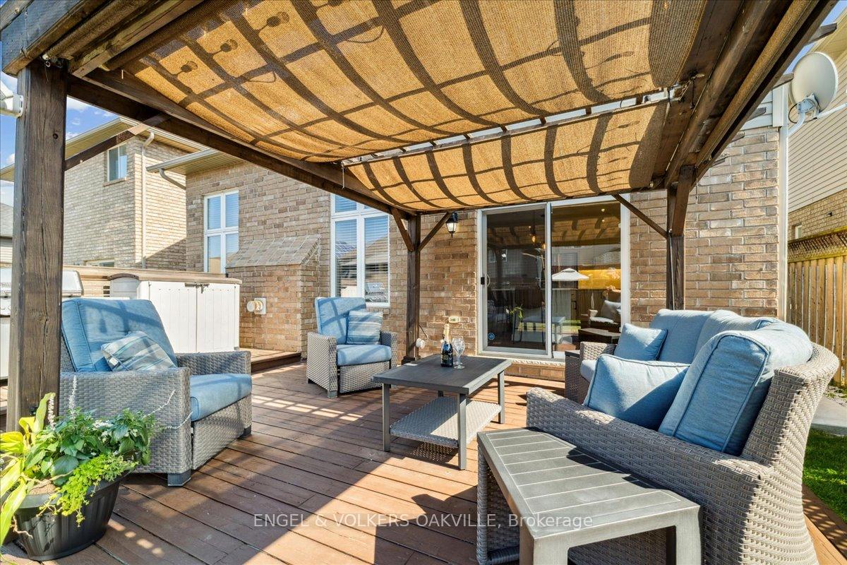 Photo 38 of 112 Fletcher Road, Hamilton, Rural Glanbrook — HOMEH