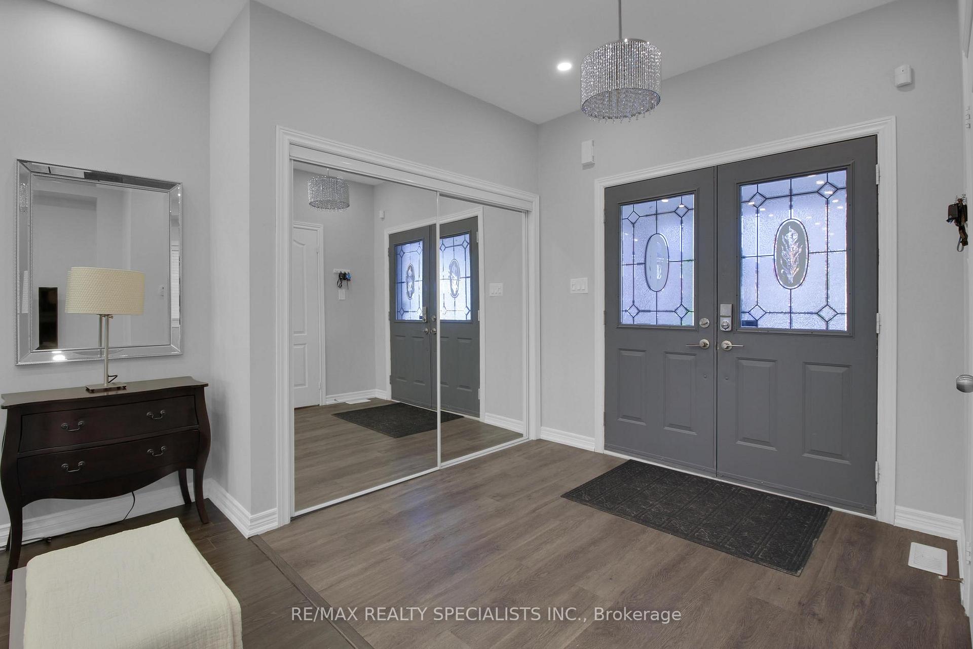 Photo 3 of 1106 Cumming Boulevard, Milton, Clarke — HOMEH