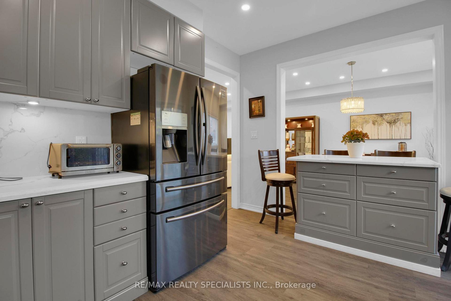 Photo 12 of 1106 Cumming Boulevard, Milton, Clarke — HOMEH