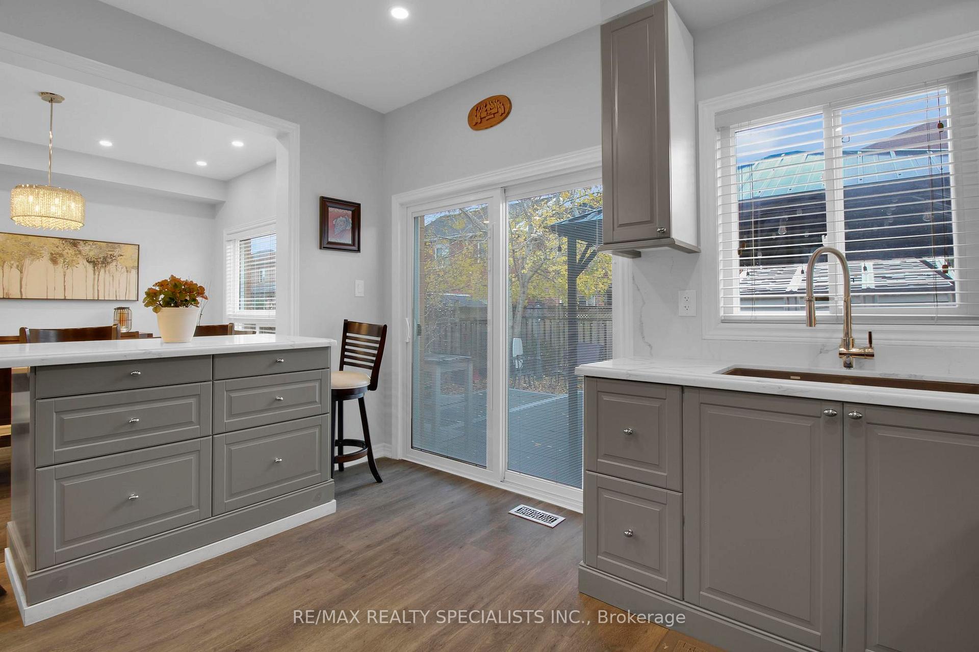 Photo 13 of 1106 Cumming Boulevard, Milton, Clarke — HOMEH