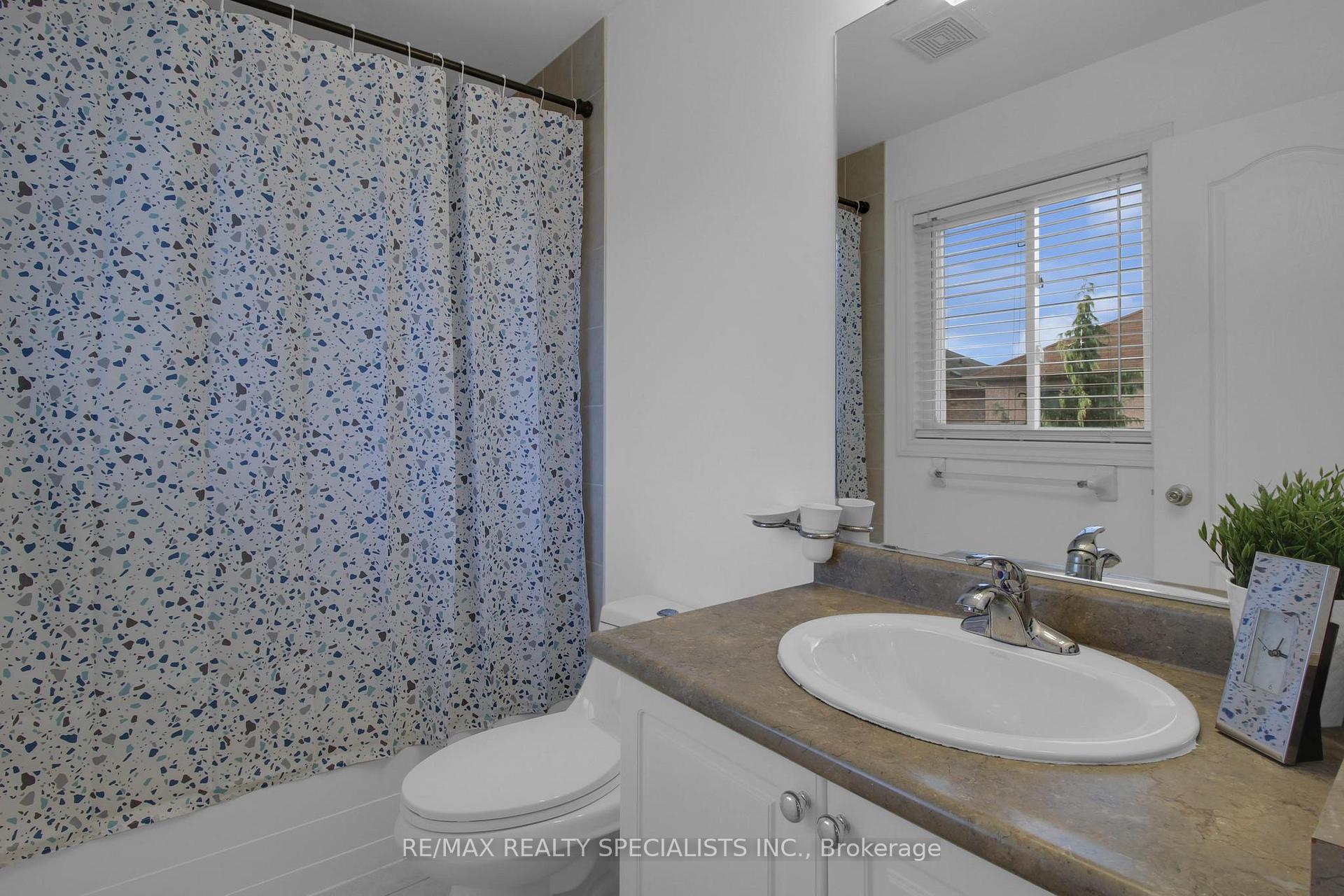 Photo 23 of 1106 Cumming Boulevard, Milton, Clarke — HOMEH