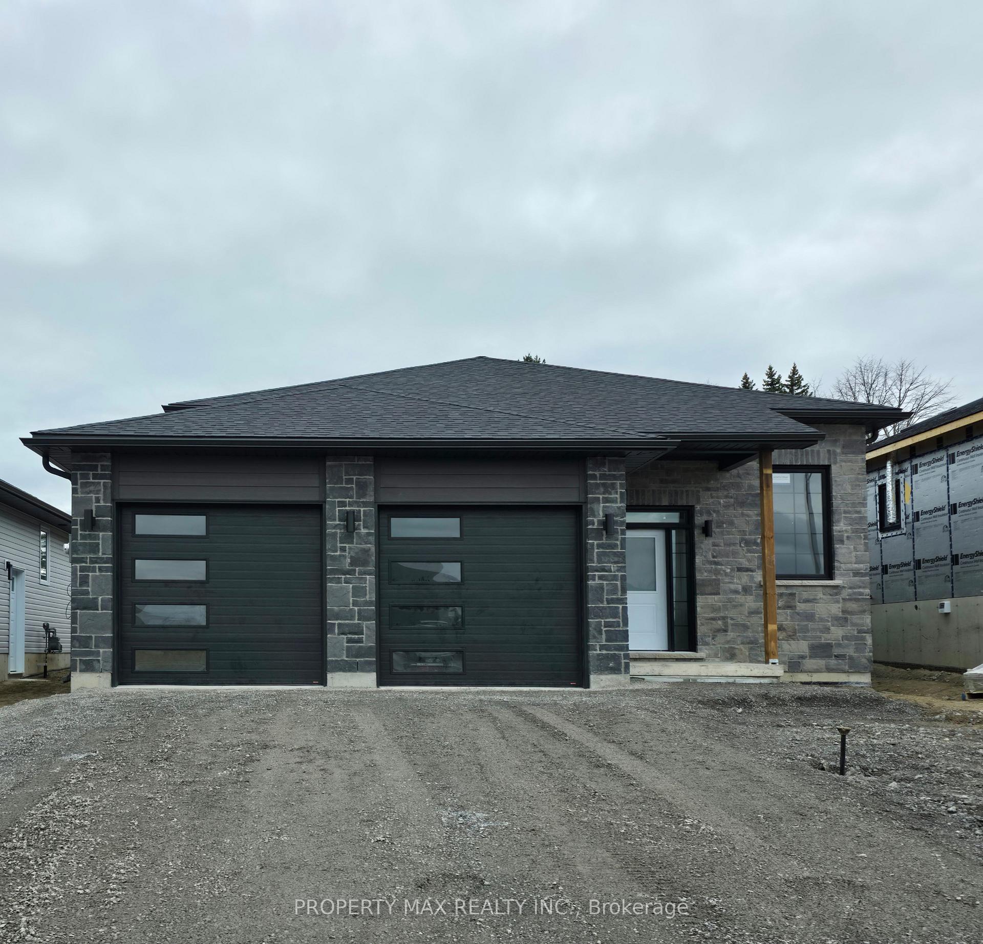 Photo 1 of Unit Main Floor, 158 Sienna Avenue, Belleville, Belleville Ward — HOMEH