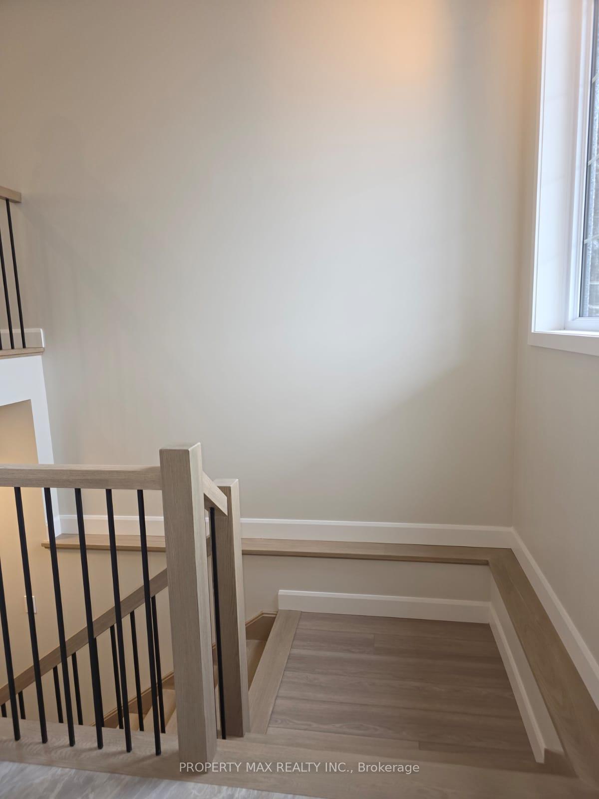 Photo 2 of Unit Main Floor, 158 Sienna Avenue, Belleville, Belleville Ward — HOMEH