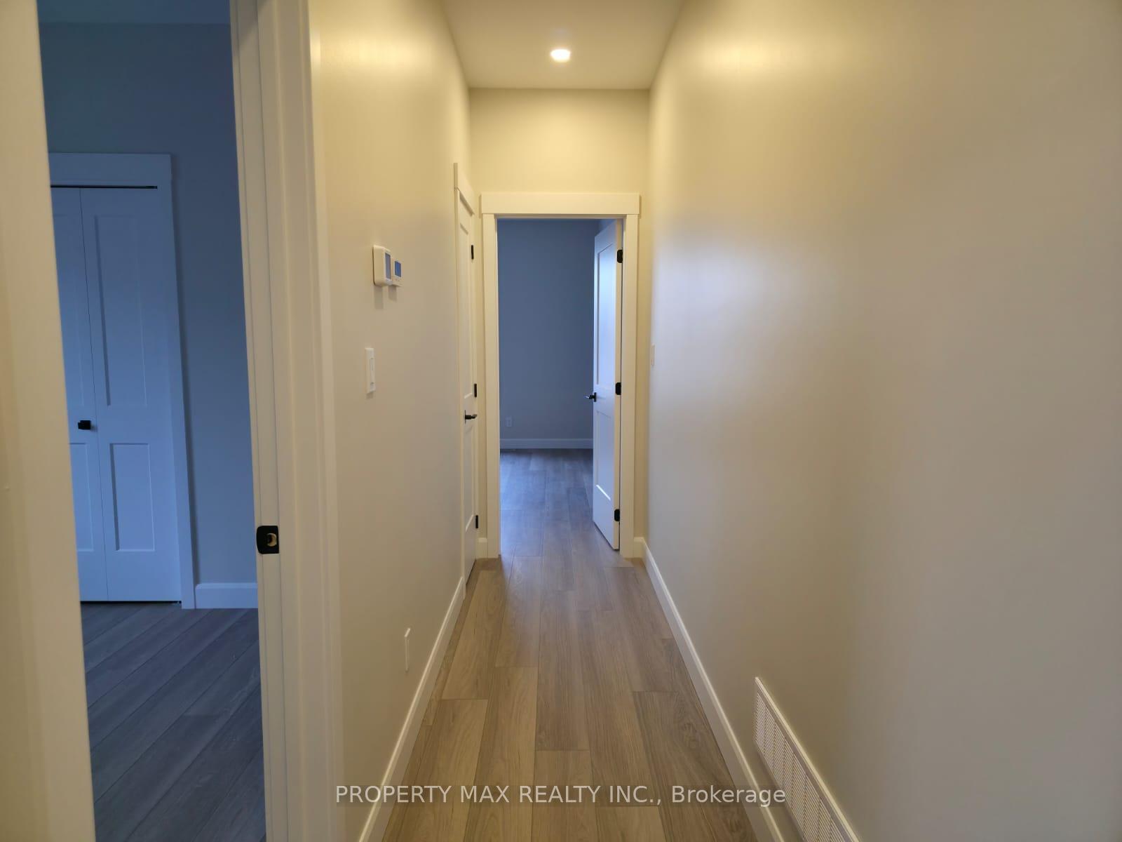 Photo 5 of Unit Main Floor, 158 Sienna Avenue, Belleville, Belleville Ward — HOMEH
