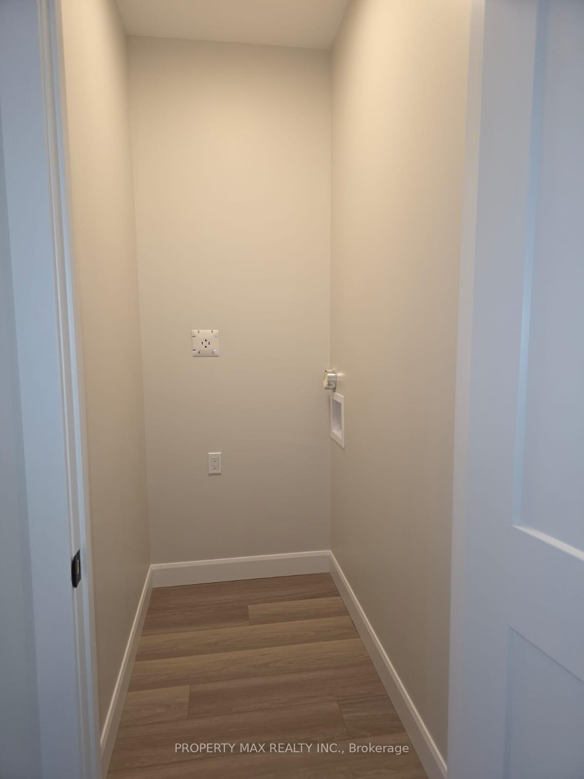 Photo 10 of Unit Main Floor, 158 Sienna Avenue, Belleville, Belleville Ward — HOMEH