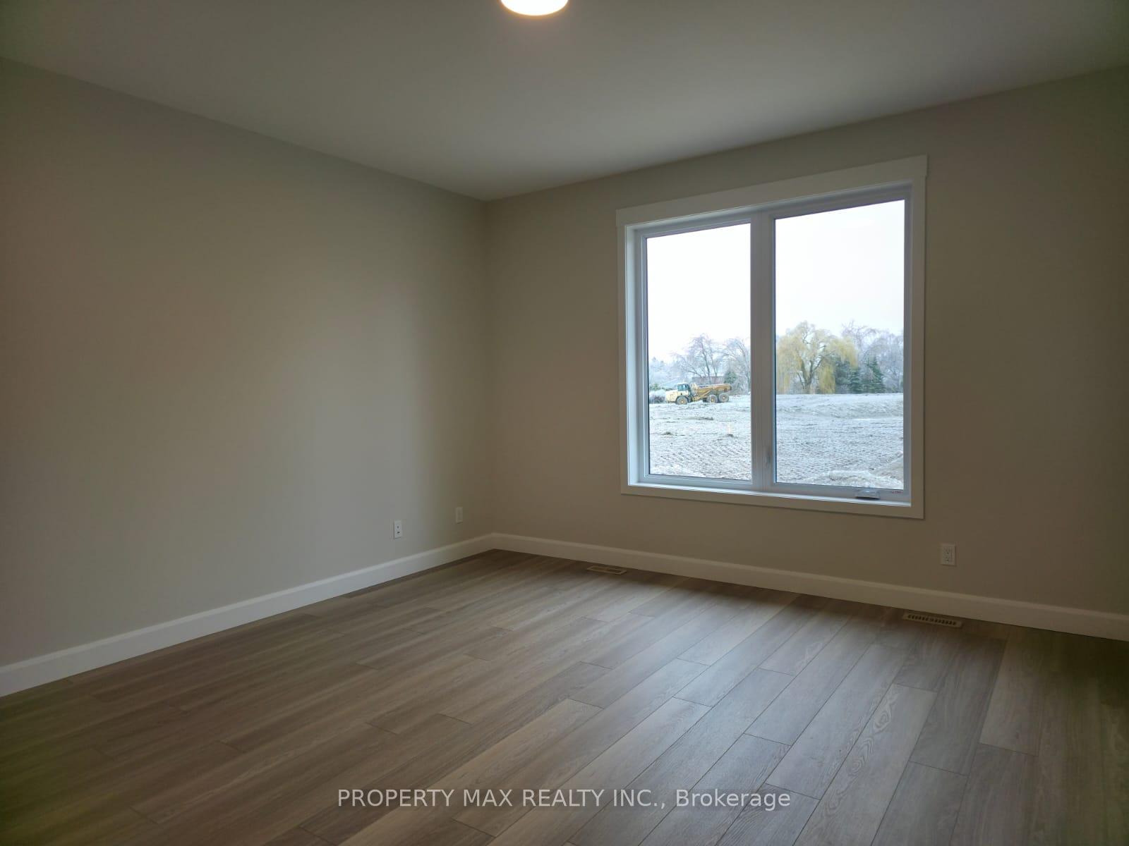 Photo 11 of Unit Main Floor, 158 Sienna Avenue, Belleville, Belleville Ward — HOMEH