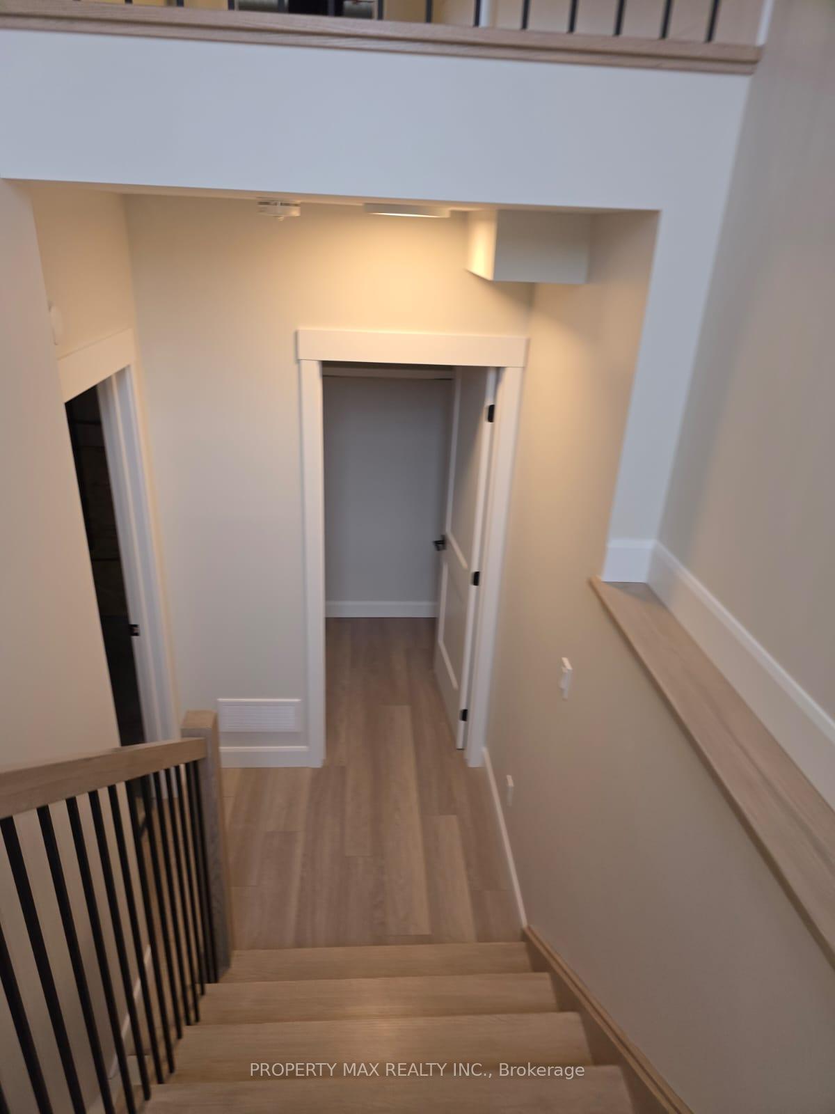 Photo 12 of Unit Main Floor, 158 Sienna Avenue, Belleville, Belleville Ward — HOMEH