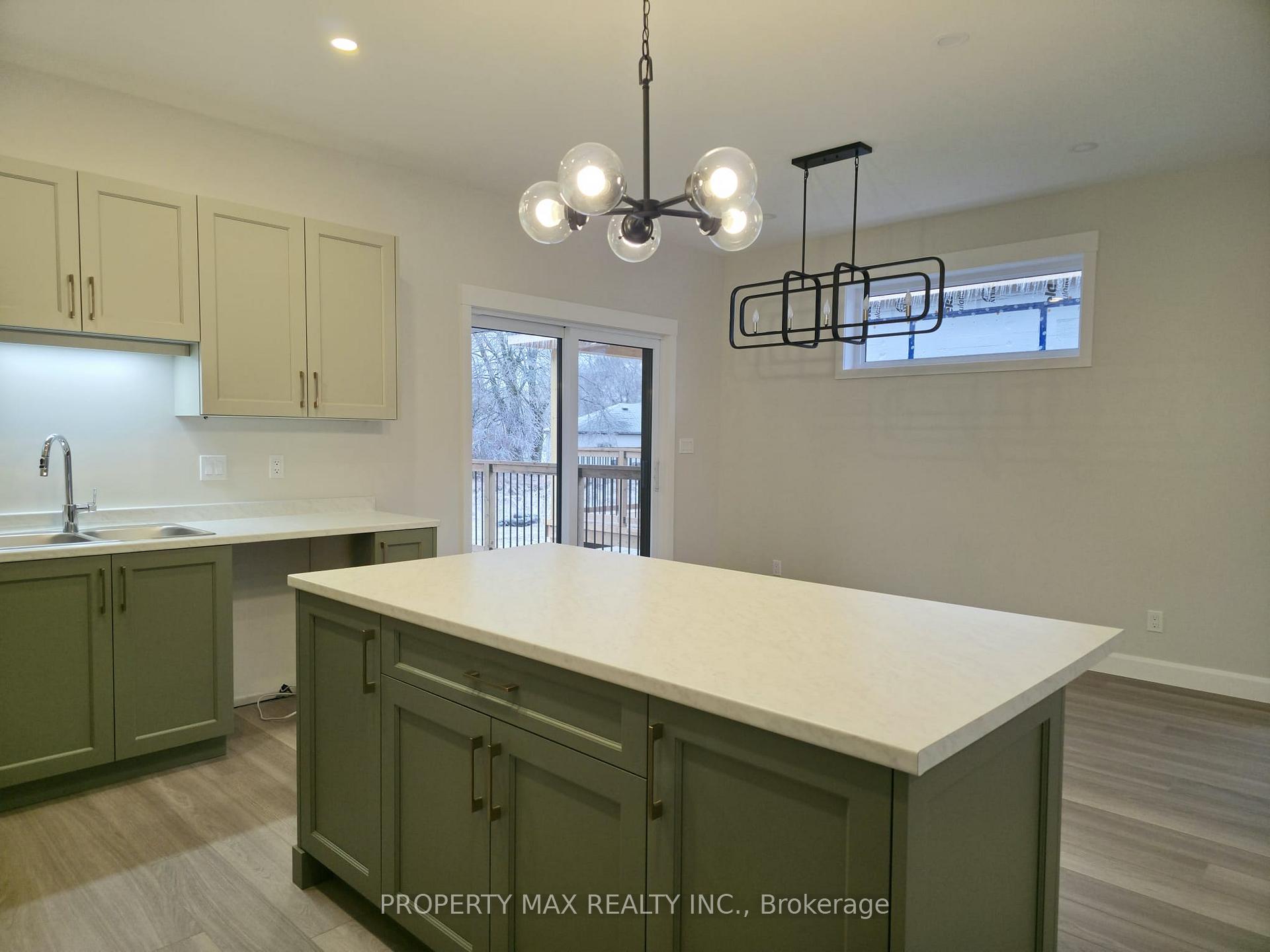 Photo 15 of Unit Main Floor, 158 Sienna Avenue, Belleville, Belleville Ward — HOMEH