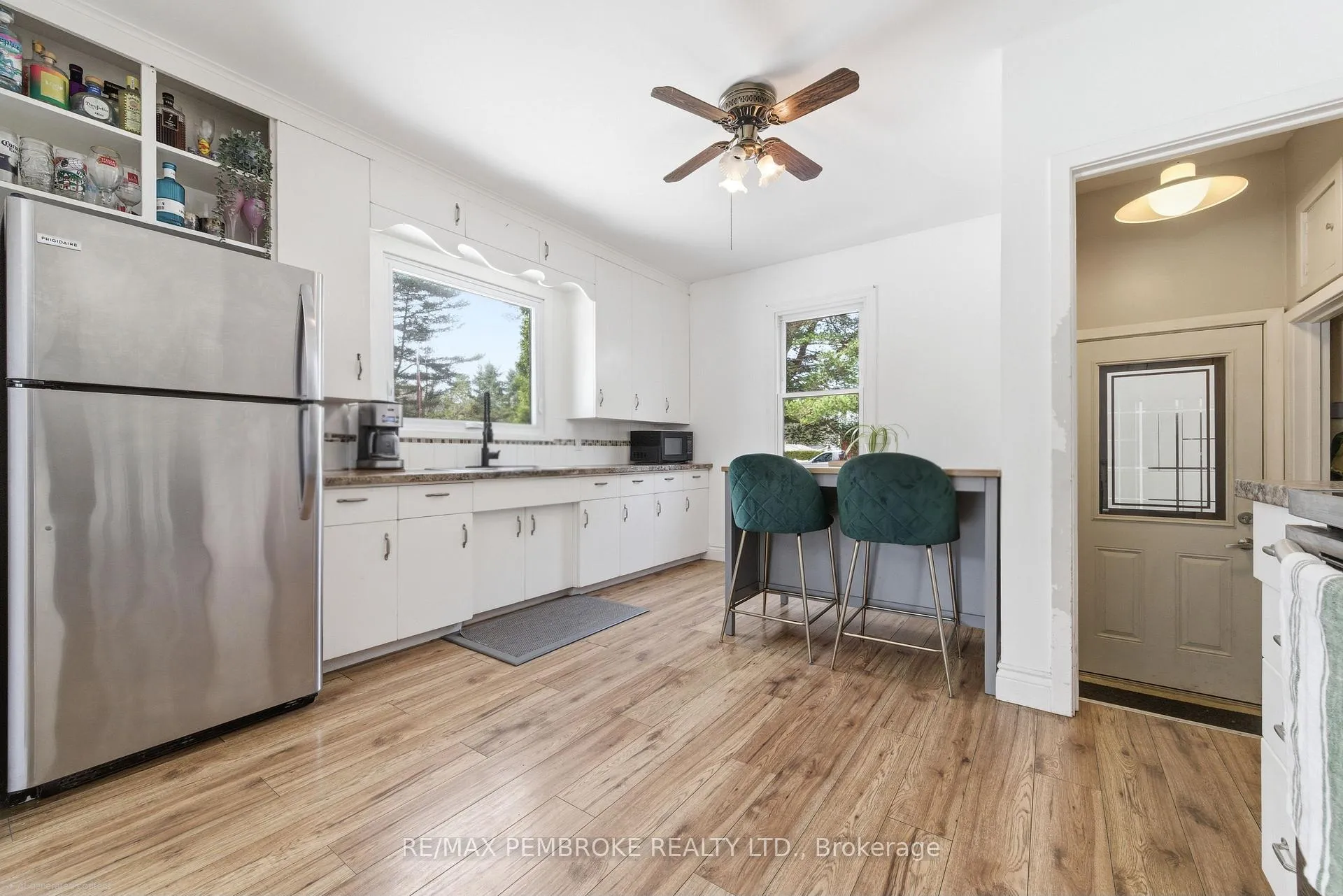 Photo 11 of 613 Airport Road, Petawawa — HOMEH