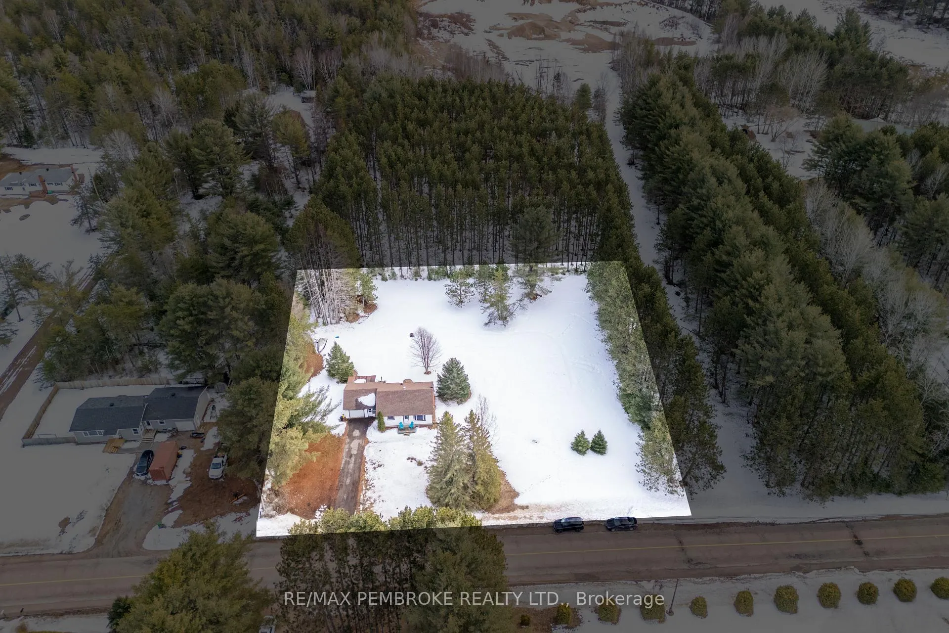 Photo 28 of 613 Airport Road, Petawawa — HOMEH