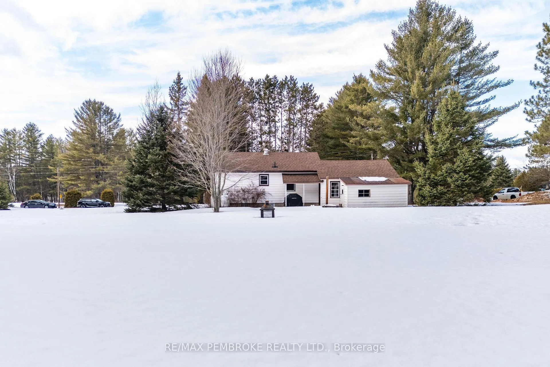 Photo 29 of 613 Airport Road, Petawawa — HOMEH