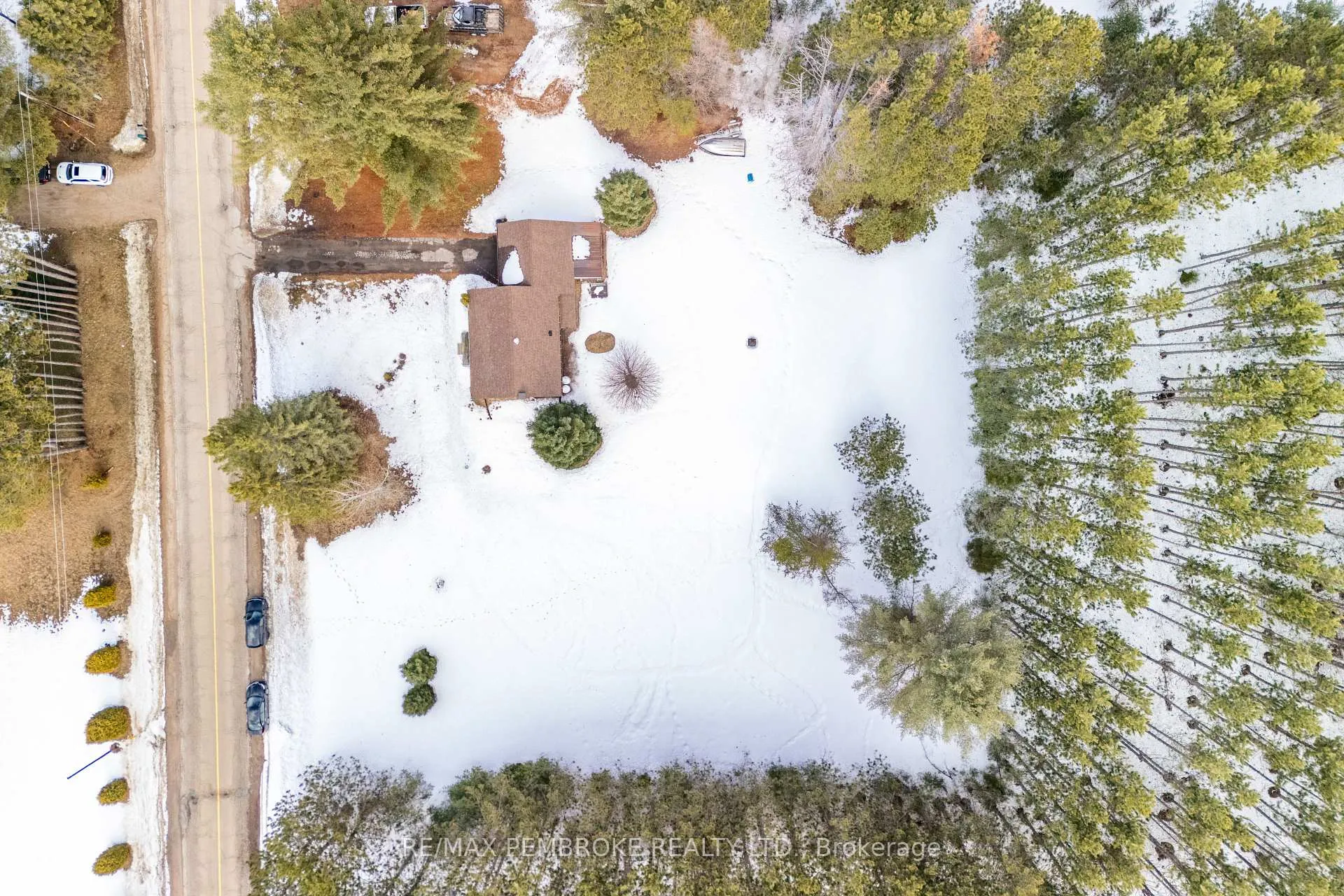 Photo 42 of 613 Airport Road, Petawawa — HOMEH