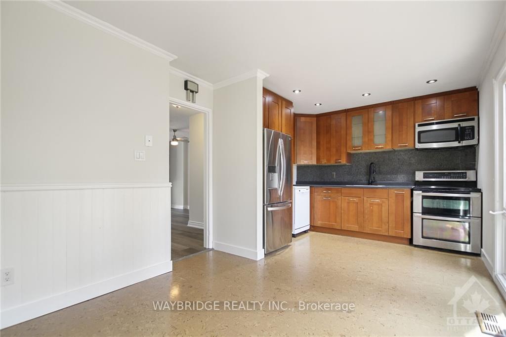 Photo 5 of 147 Penfield Drive, Ottawa, Kanata - Beaverbrook — HOMEH