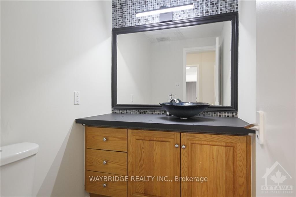 Photo 13 of 147 Penfield Drive, Ottawa, Kanata - Beaverbrook — HOMEH