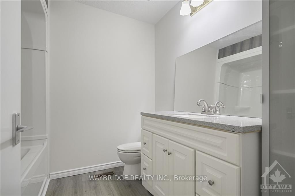 Photo 18 of 147 Penfield Drive, Ottawa, Kanata - Beaverbrook — HOMEH