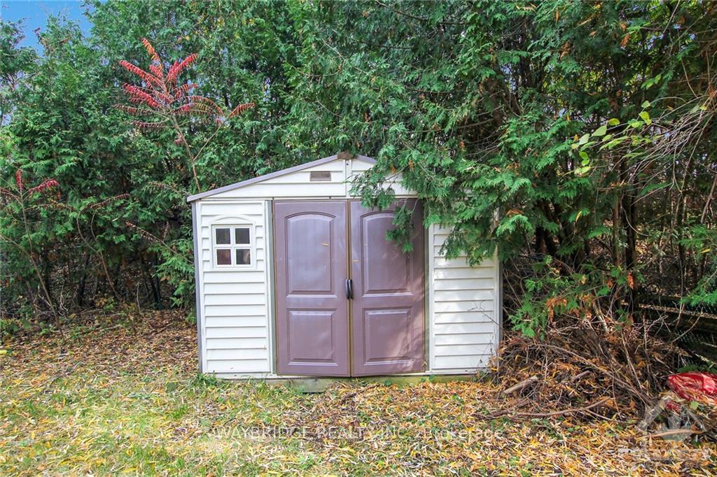 Photo 28 of 147 Penfield Drive, Ottawa, Kanata - Beaverbrook — HOMEH