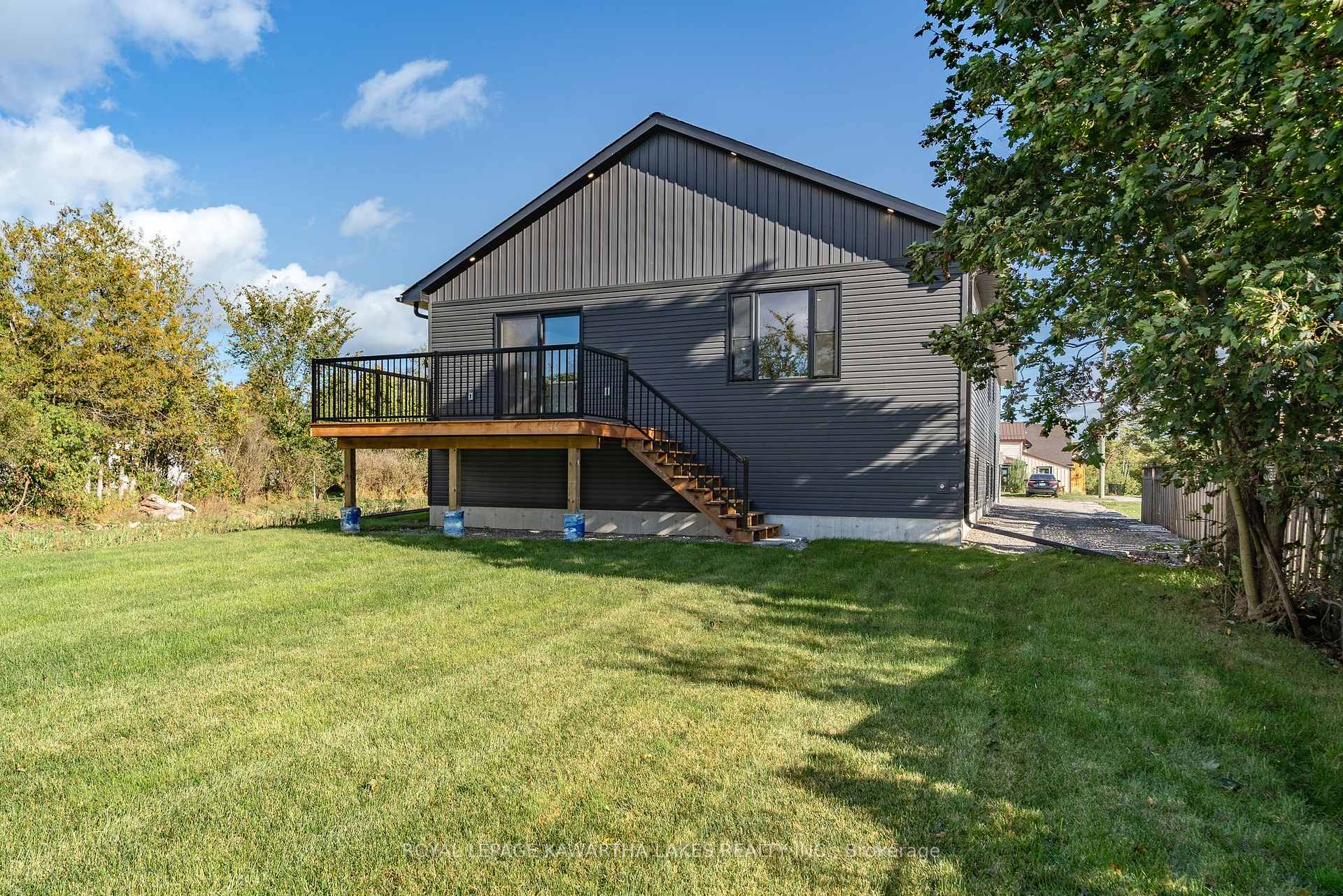 Photo 29 of 26 Murray Street, Kawartha Lakes, Fenelon Falls — HOMEH