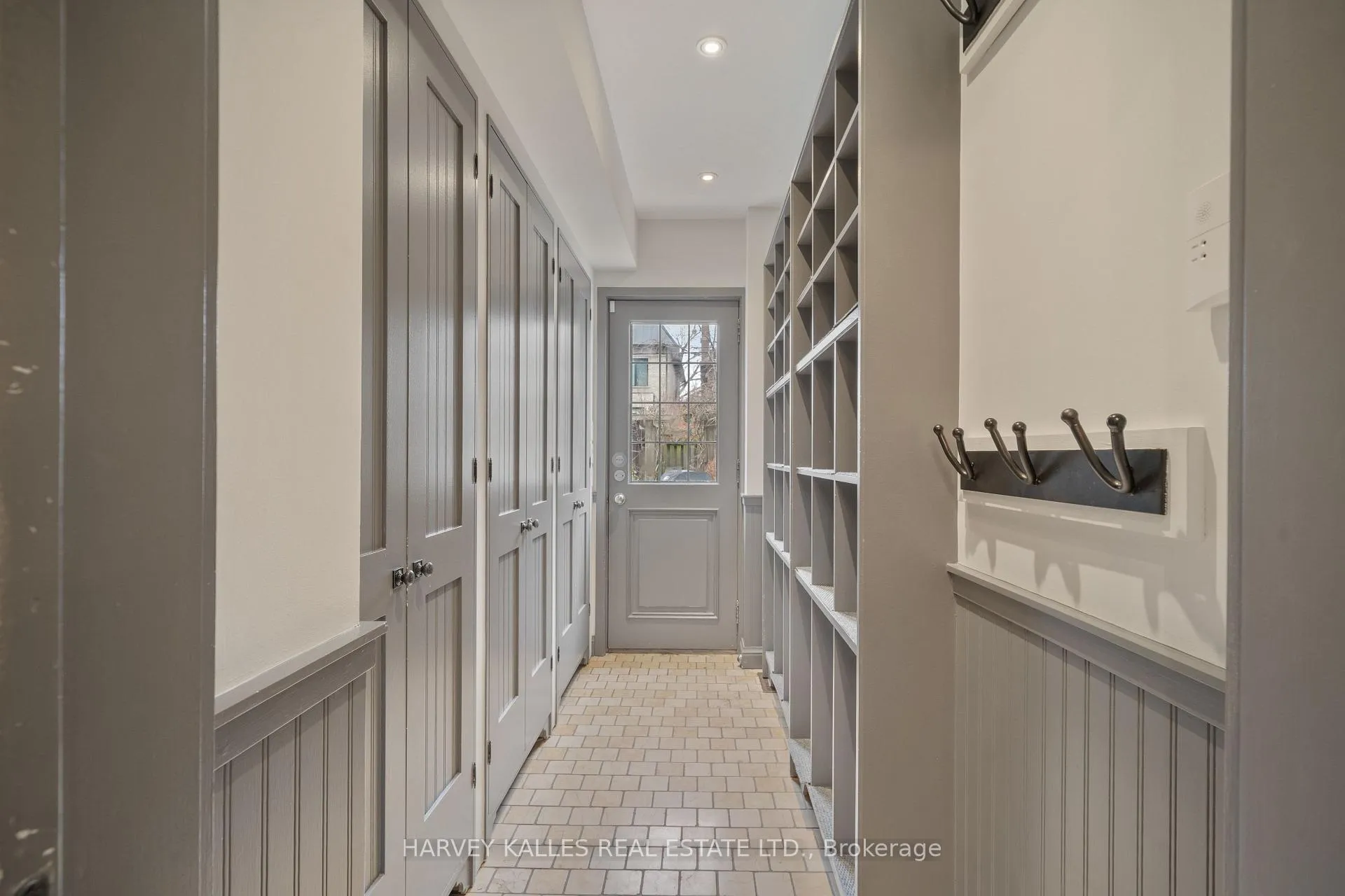 Photo 25 of 268 Cortleigh Boulevard, Toronto, Lawrence Park South — HOMEH