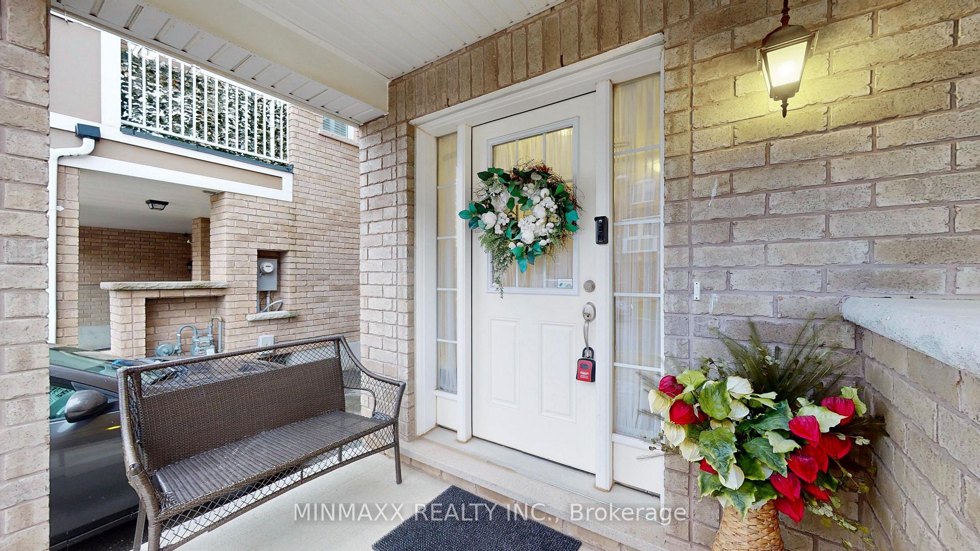 Photo 4 of 296 Casson Point, Milton, Ford — HOMEH