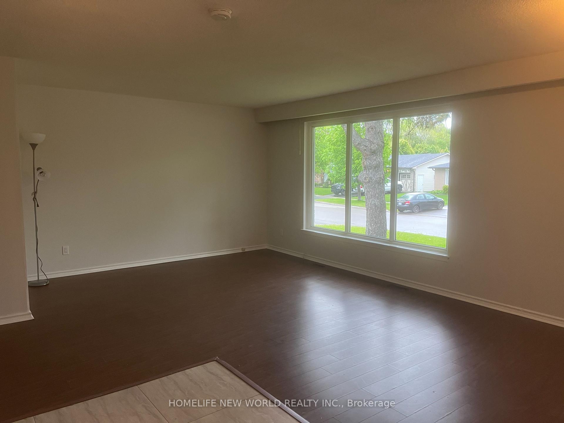Photo 4 of Unit Main, 10 Turnbull Road W, Ajax, South East — HOMEH