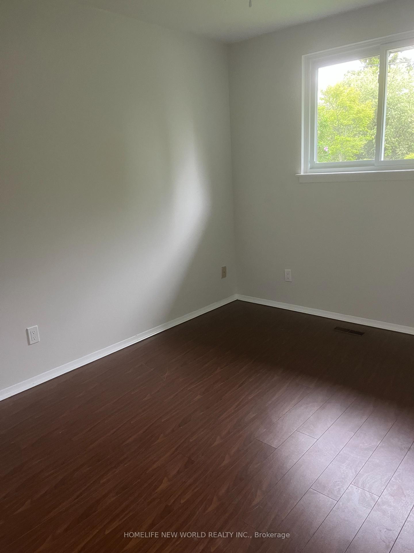 Photo 11 of Unit Main, 10 Turnbull Road W, Ajax, South East — HOMEH