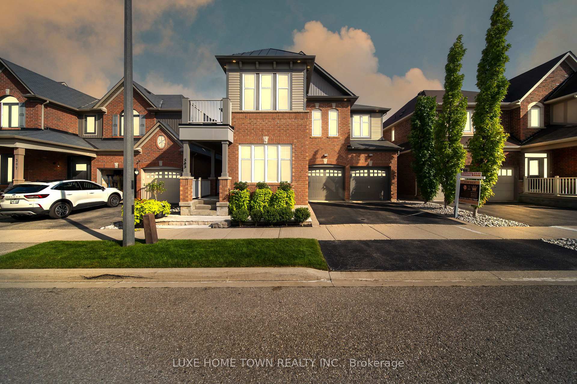 Front of 383 Wettlaufer Terrace