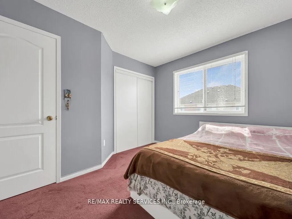 Photo 26 of 118 Queen Mary Drive, Brampton, Fletcher's Meadow — HOMEH