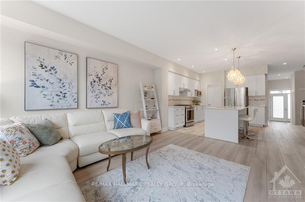 Photo 12 of 4921 Abbott Street E, Ottawa, Kanata - Emerald Meadows/Trailwest — HOMEH