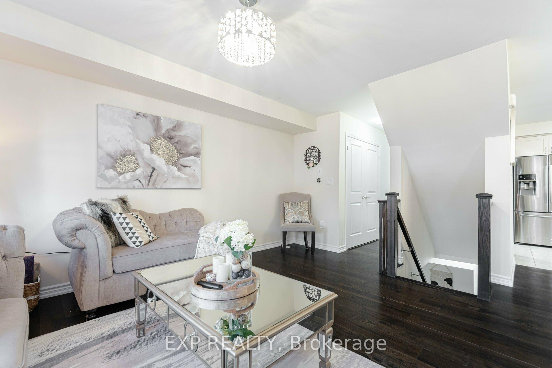 Photo 9 of 106 Lemieux Court, Milton, Ford — HOMEH