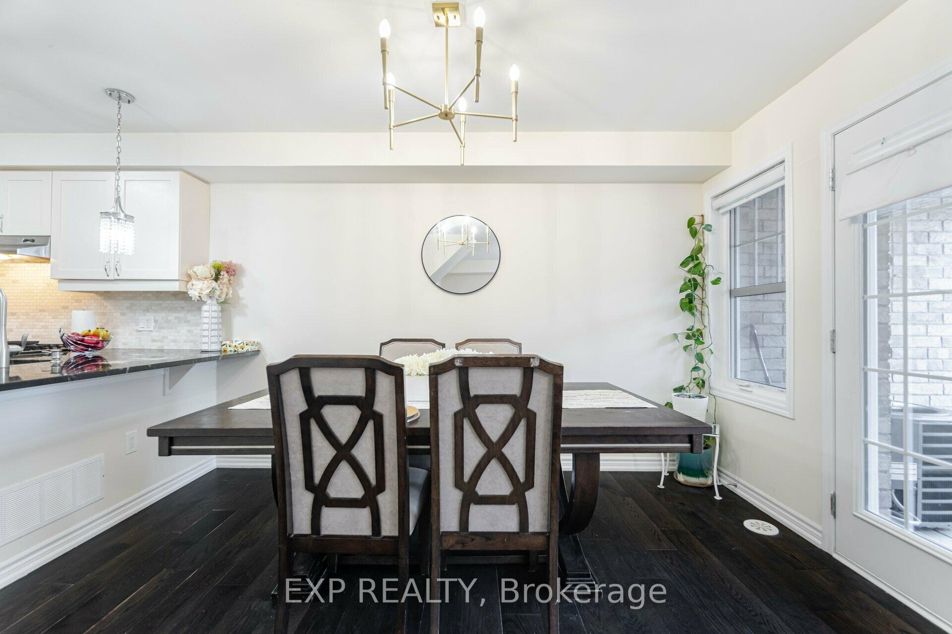 Photo 11 of 106 Lemieux Court, Milton, Ford — HOMEH