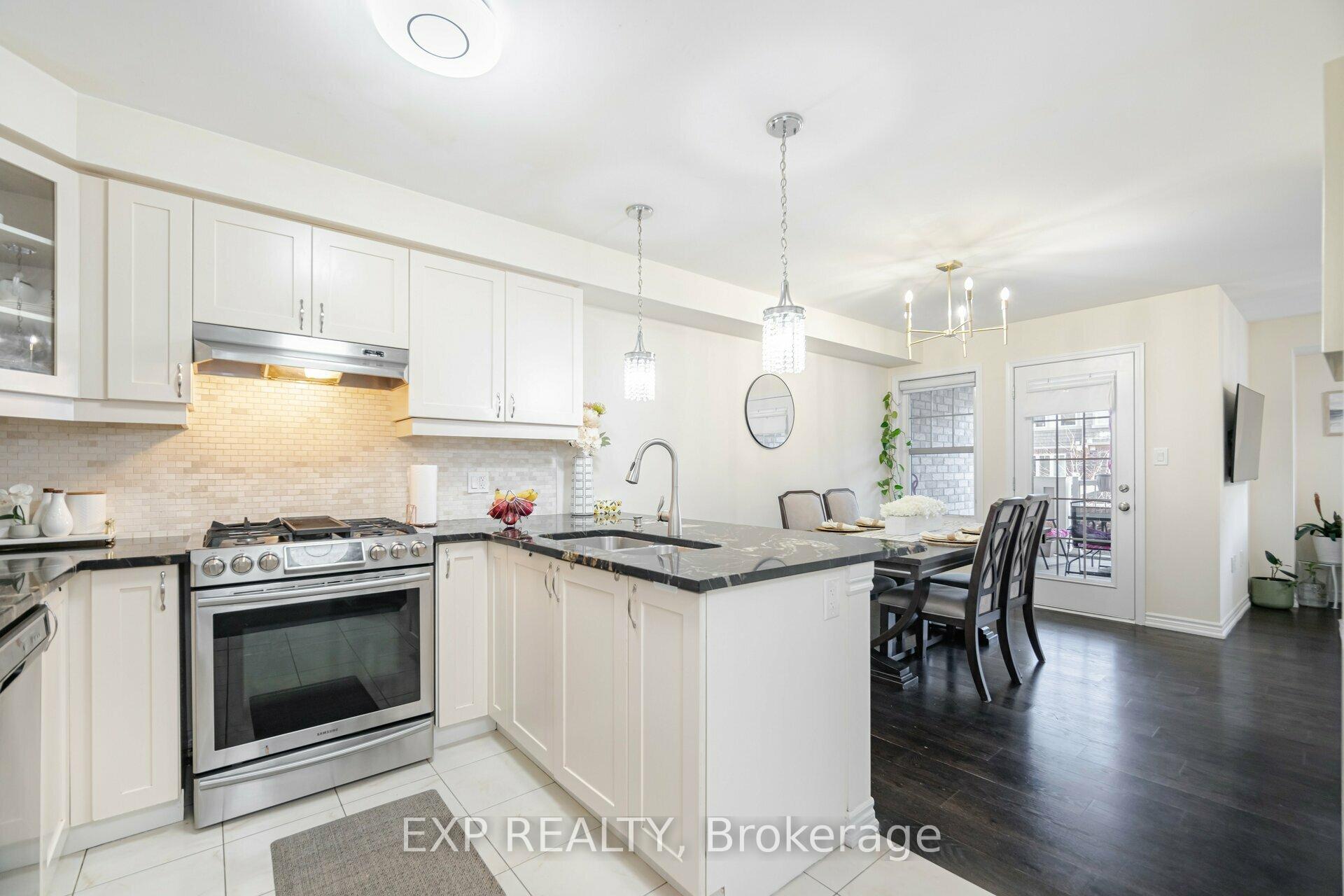 Photo 16 of 106 Lemieux Court, Milton, Ford — HOMEH