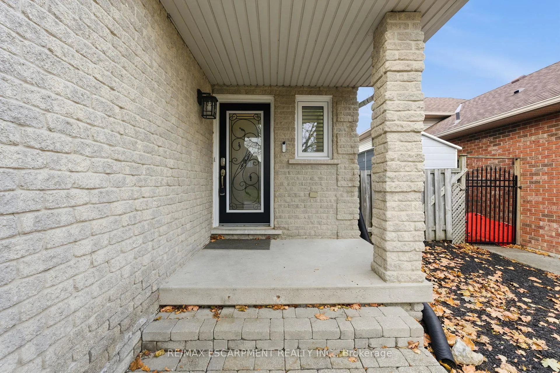 Photo 3 of 157 Braithwaite Avenue, Hamilton, Ancaster — HOMEH