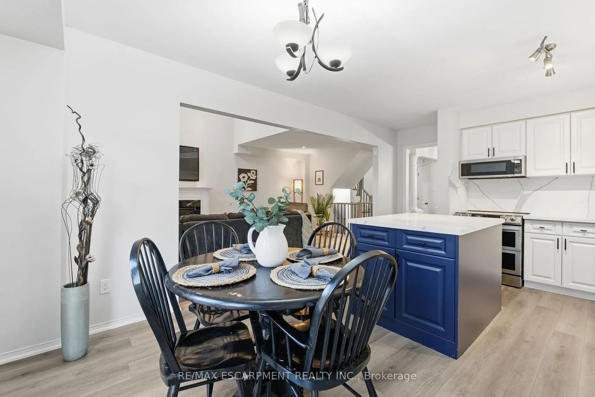 Photo 14 of 157 Braithwaite Avenue, Hamilton, Ancaster — HOMEH