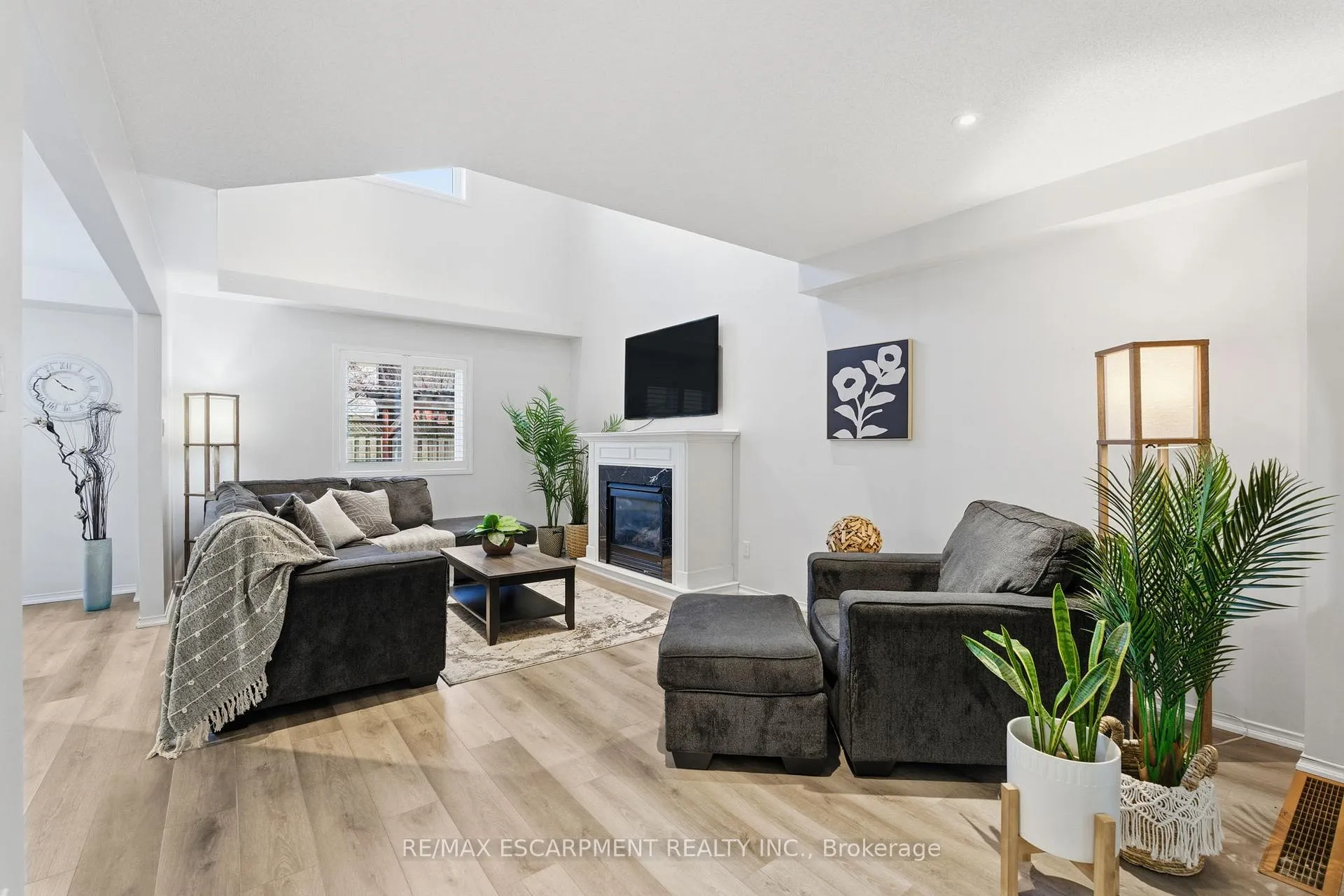 Photo 18 of 157 Braithwaite Avenue, Hamilton, Ancaster — HOMEH