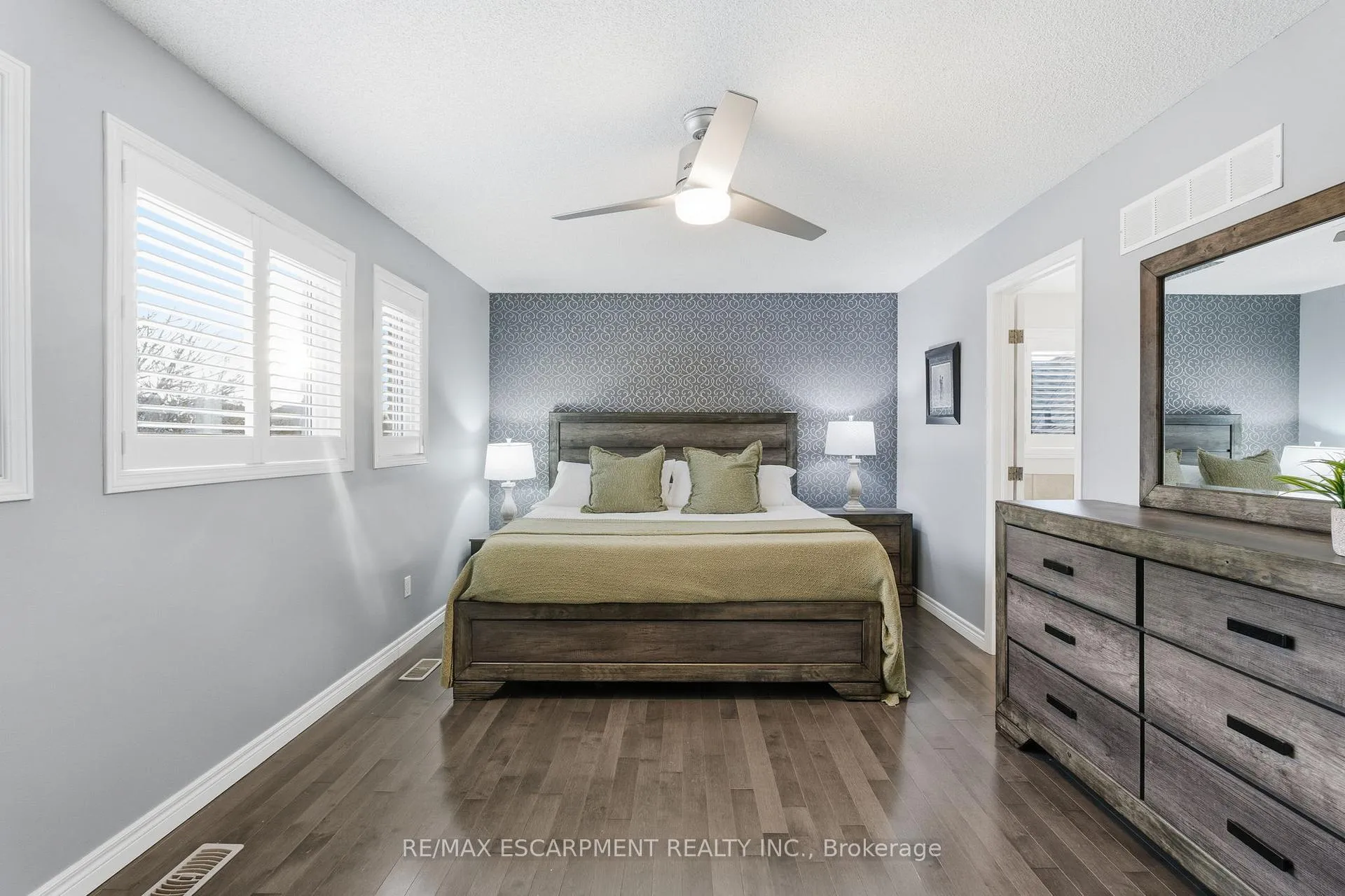 Photo 23 of 157 Braithwaite Avenue, Hamilton, Ancaster — HOMEH
