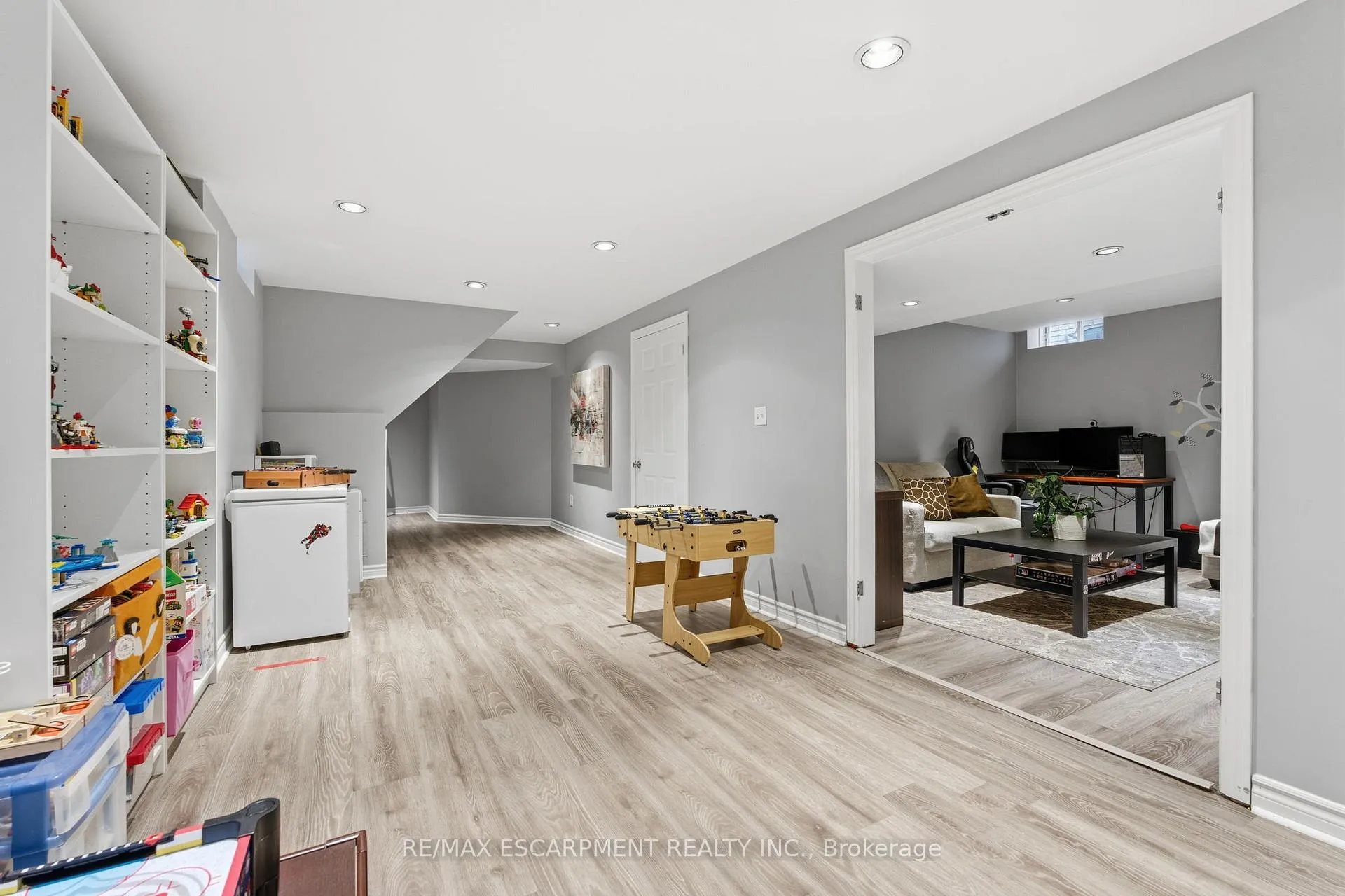 Photo 33 of 157 Braithwaite Avenue, Hamilton, Ancaster — HOMEH