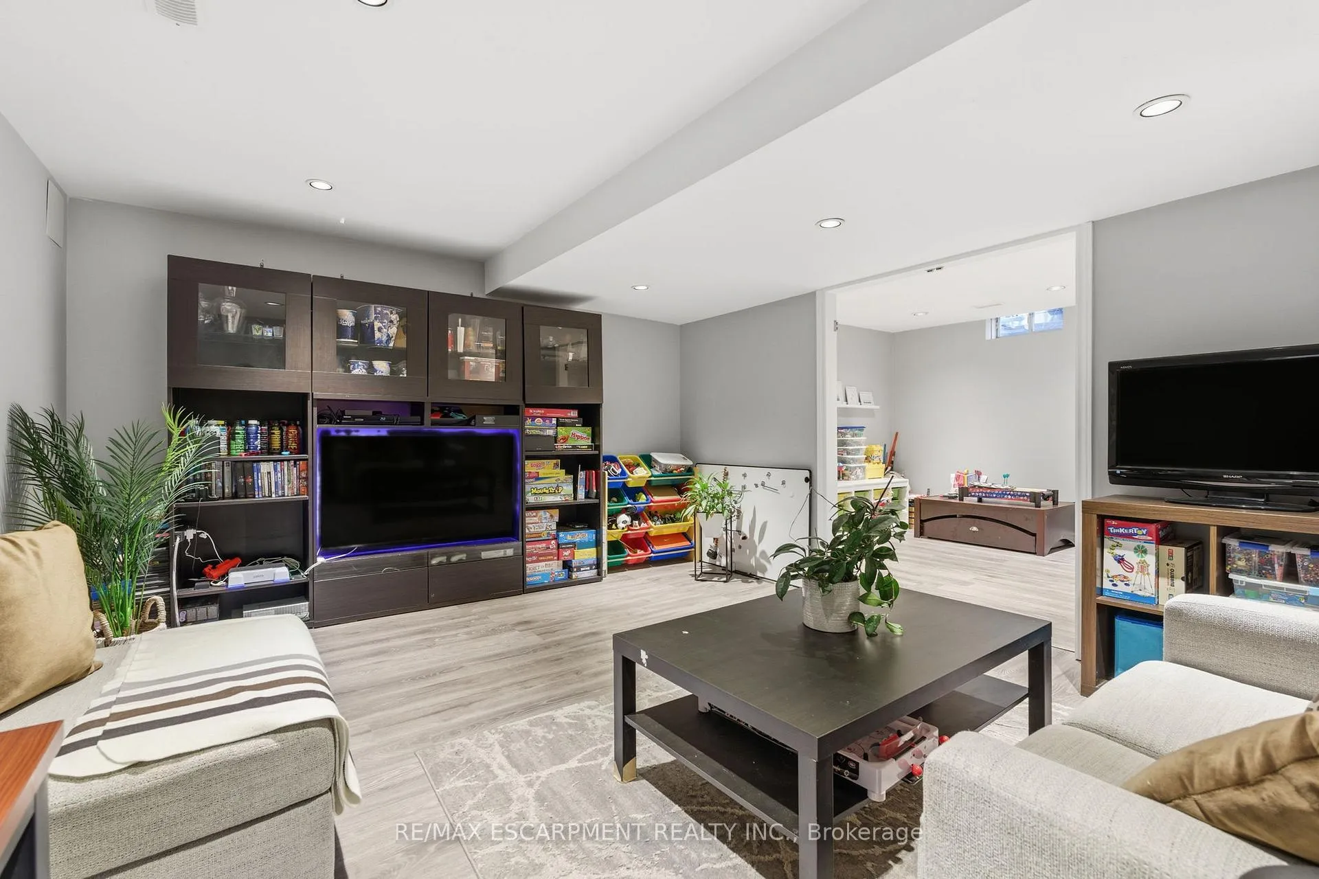 Photo 35 of 157 Braithwaite Avenue, Hamilton, Ancaster — HOMEH
