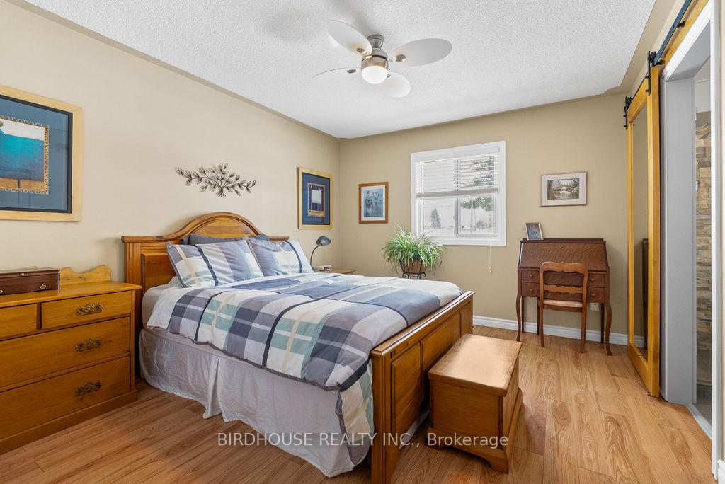 Photo 18 of 14 Dormer Road, Kawartha Lakes, Lindsay — HOMEH