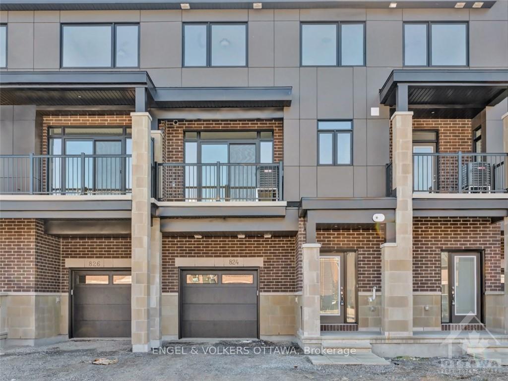 Front of 824 Anciano Crescent