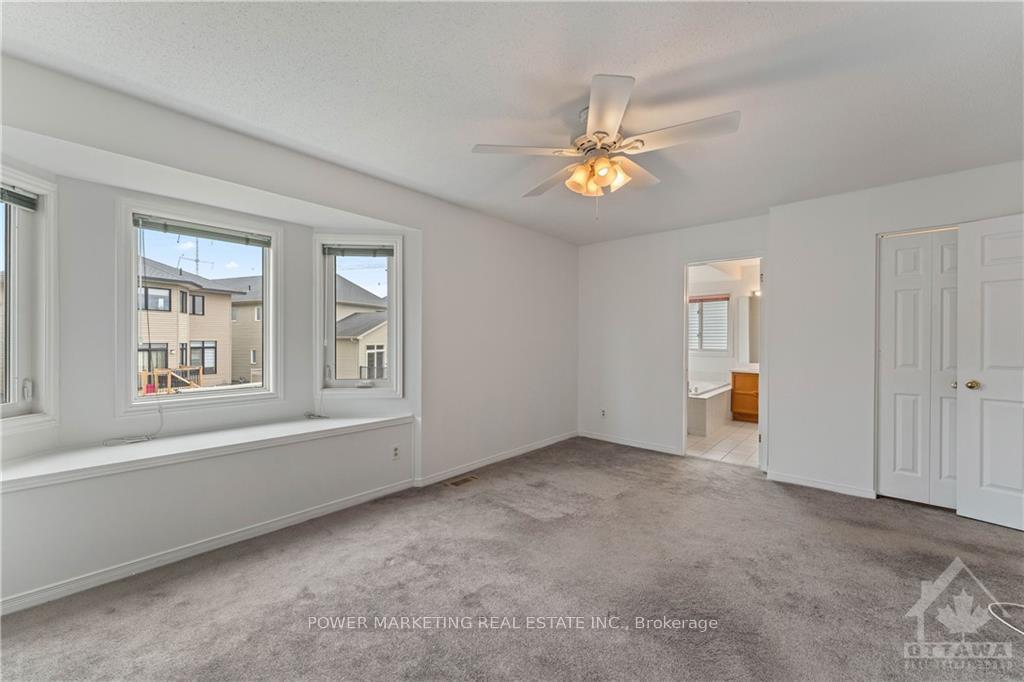 Photo 14 of 62 Saddlehorn Crescent, Ottawa, Kanata - Bridlewood — HOMEH
