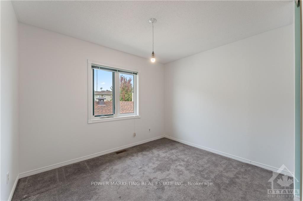 Photo 20 of 62 Saddlehorn Crescent, Ottawa, Kanata - Bridlewood — HOMEH