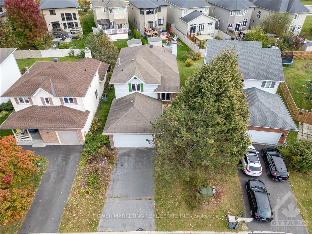 Photo 25 of 62 Saddlehorn Crescent, Ottawa, Kanata - Bridlewood — HOMEH