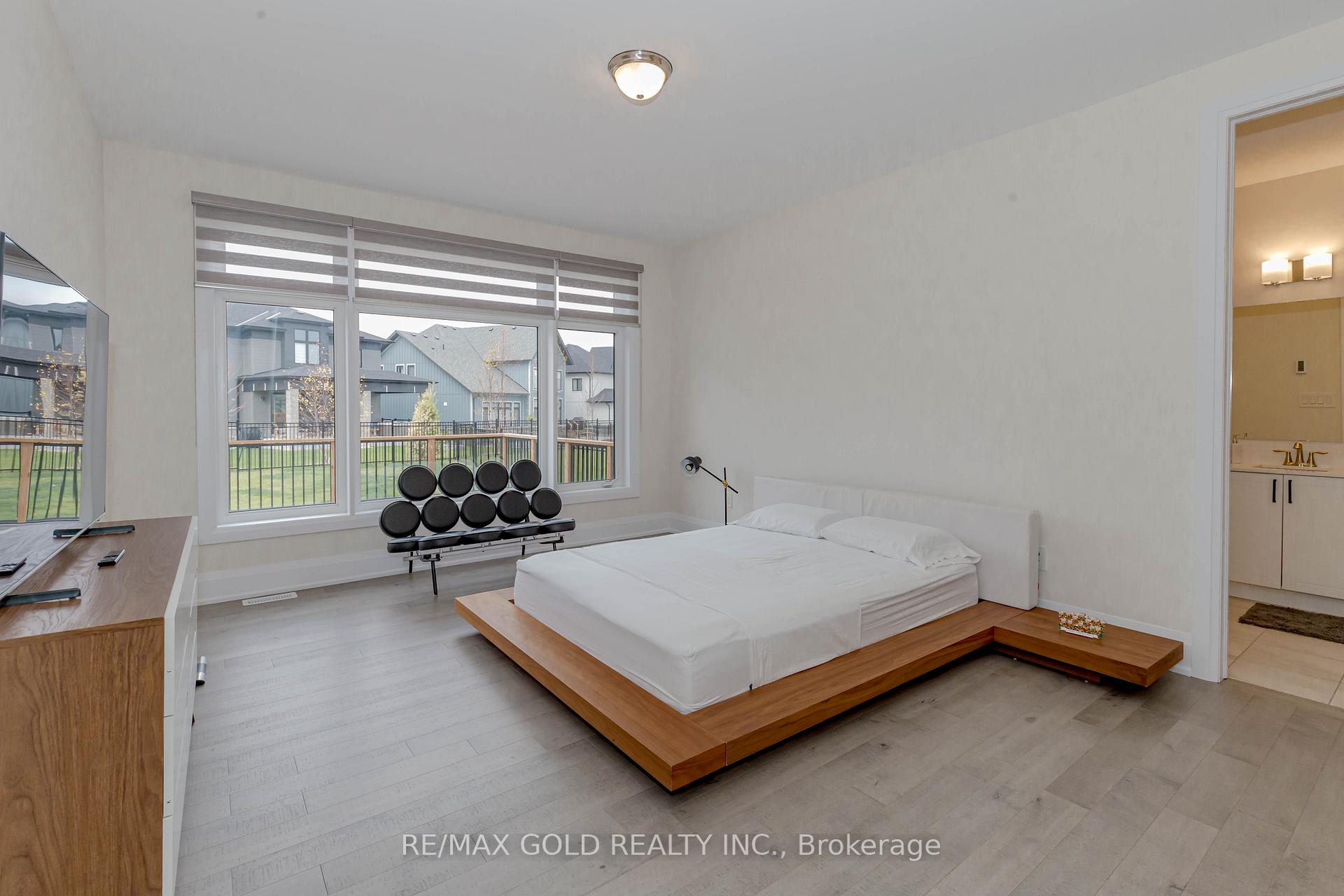 Photo 20 of 169 Springside Crescent, Blue Mountains — HOMEH