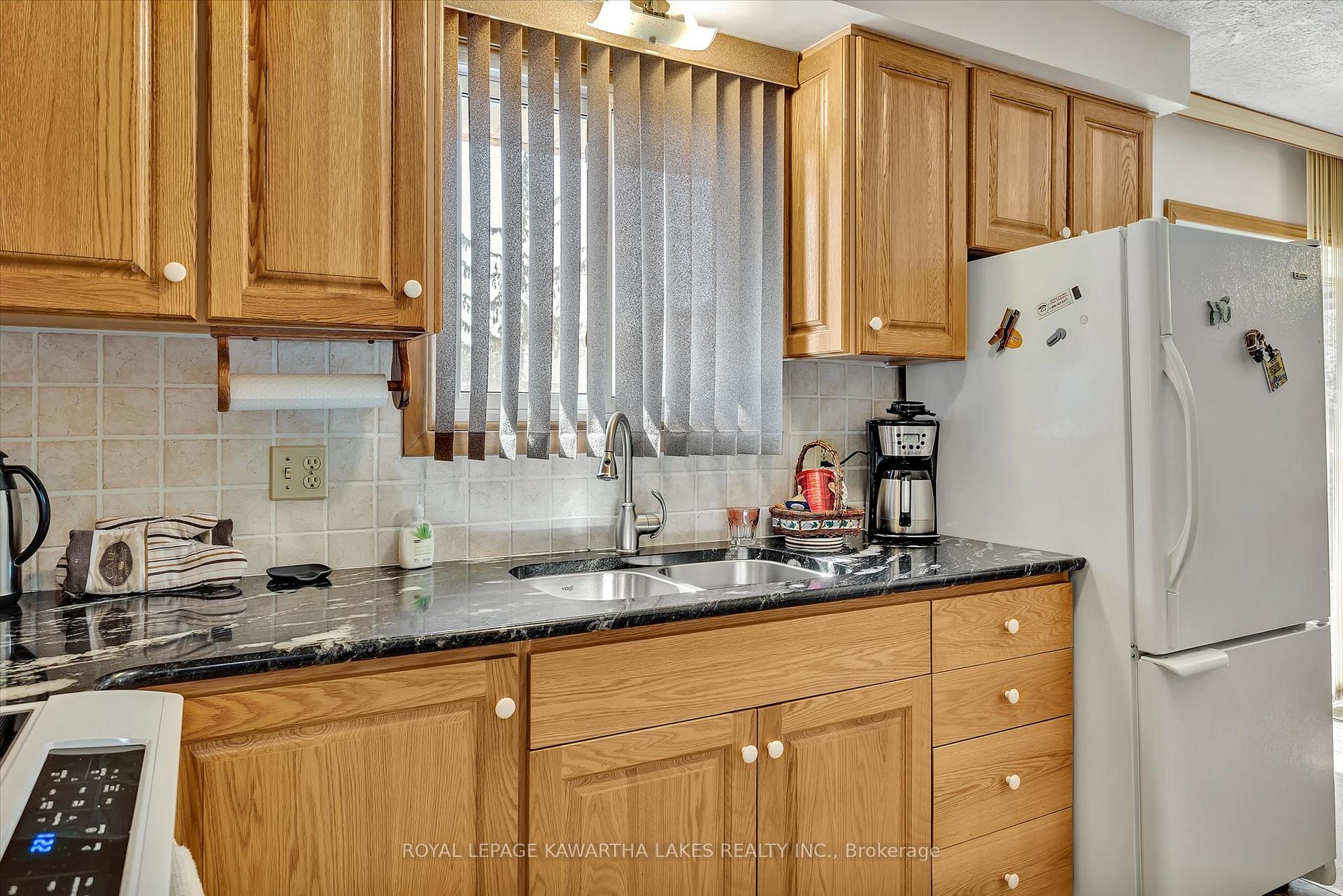 Photo 14 of 159 Adelaide Street N, Kawartha Lakes, Lindsay — HOMEH