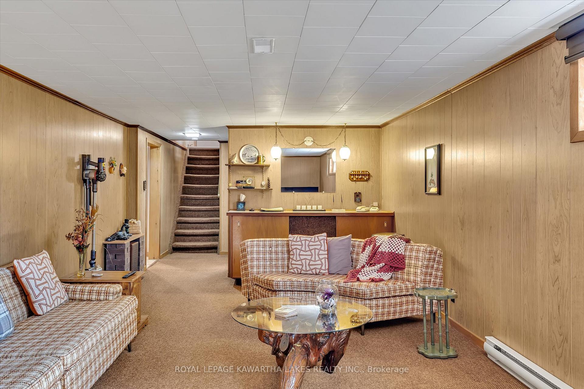Photo 26 of 159 Adelaide Street N, Kawartha Lakes, Lindsay — HOMEH