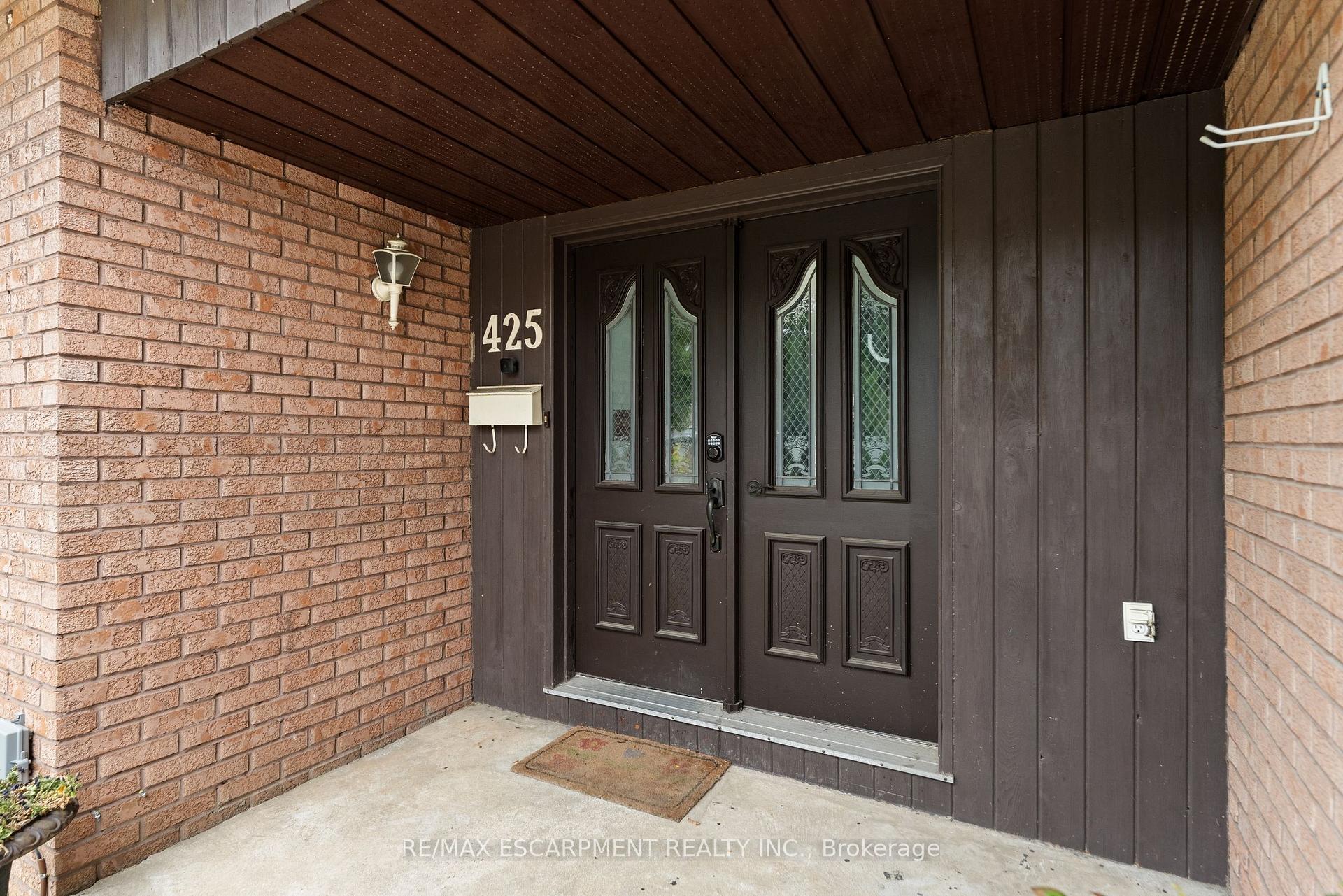 Photo 4 of 425 Greenhill Avenue, Hamilton, Vincent — HOMEH